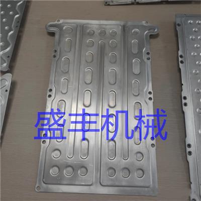 汽車鋰電池冷卻盤噴粉線操作過(guò)程中所需設(shè)備